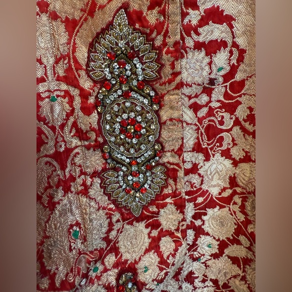 India Boutique Brocade Red silk shirt and cream raw silk pants - Picture 7 of 11